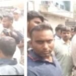 झरिया : LPG गैस संकट के खिलाफ लोगों ने बस्ताकोला में किया सड़क जाम