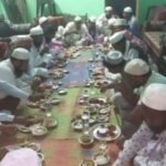 जामताड़ा : रोजा के मौके पर इफ्तार पार्टी का आयोजन, सैकड़ों लोगों ने की शिरकत