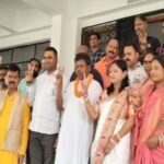 जामताड़ा : डीसी रवि आनंद ने नगर पंचायत अध्यक्ष आशा गुप्ता, 16 वार्ड पार्षदों, मिहिजाम नगर परिषद अध्यक्ष जय श्री देवी और 20 वार्ड पार्षदों को पद और गोपनीयता की शपथ दिलाई