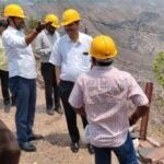 झरिया : BCCL के डिटी संजय सिंह पहुंचे पूर्वी झरिया, उत्पादन में आई कमी पर भड़के