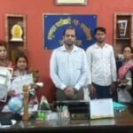 जामताड़ा : 100 प्रतिशत डिजिटाइजेशन कार्य पूरा करने वाले बीएलओ एवं सुपरवाइजरों को किया गया सम्मानित