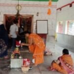 झरिया : सावन के दूसरी सोमवारी पर शिवालयों में उमड़ा आस्था का सैलाब, श्रद्धालुओं ने की पूजा- अर्चना