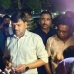 झरिया : डिगवाडीह में बिजली कटौती से परेशान महिलाओं ने किया सड़क जाम, मेयर का काफिला फंसा