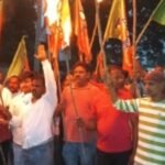 झरिया : जामाडोबा बाजार में हाइवा परिचालन के विरोध में निकला मशाल जुलूस