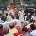 झरिया : दुर्गा पूजा पर्व को लेकर झरिया थाना परिसर में शांति समिति की बैठक